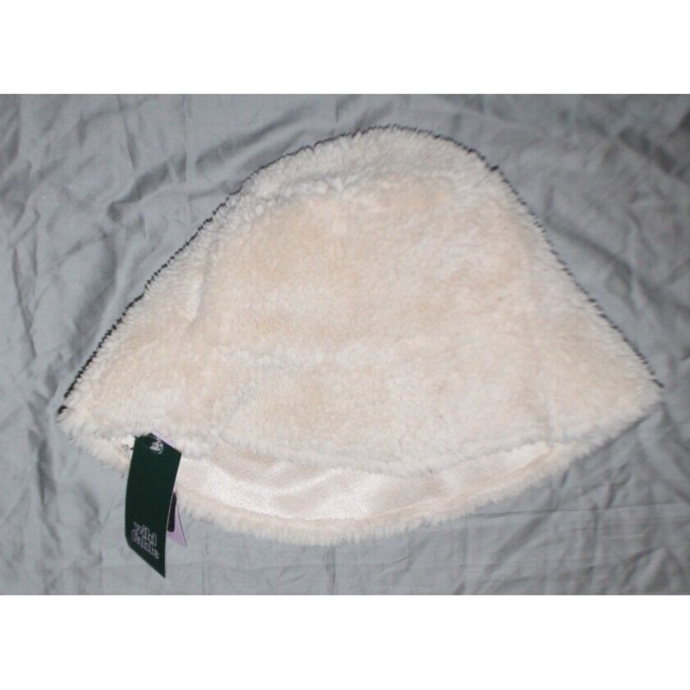 WILD FABLE Faux Sherpa Reversible Bucket Hat *NWT*